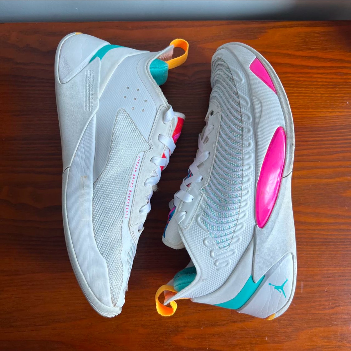 Nike Luka 1 "White/Fire Pink"