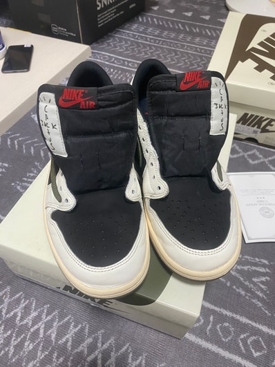 Travis Scott × Nike Women's Air Jordan 1 Low OG "Medium Olive"