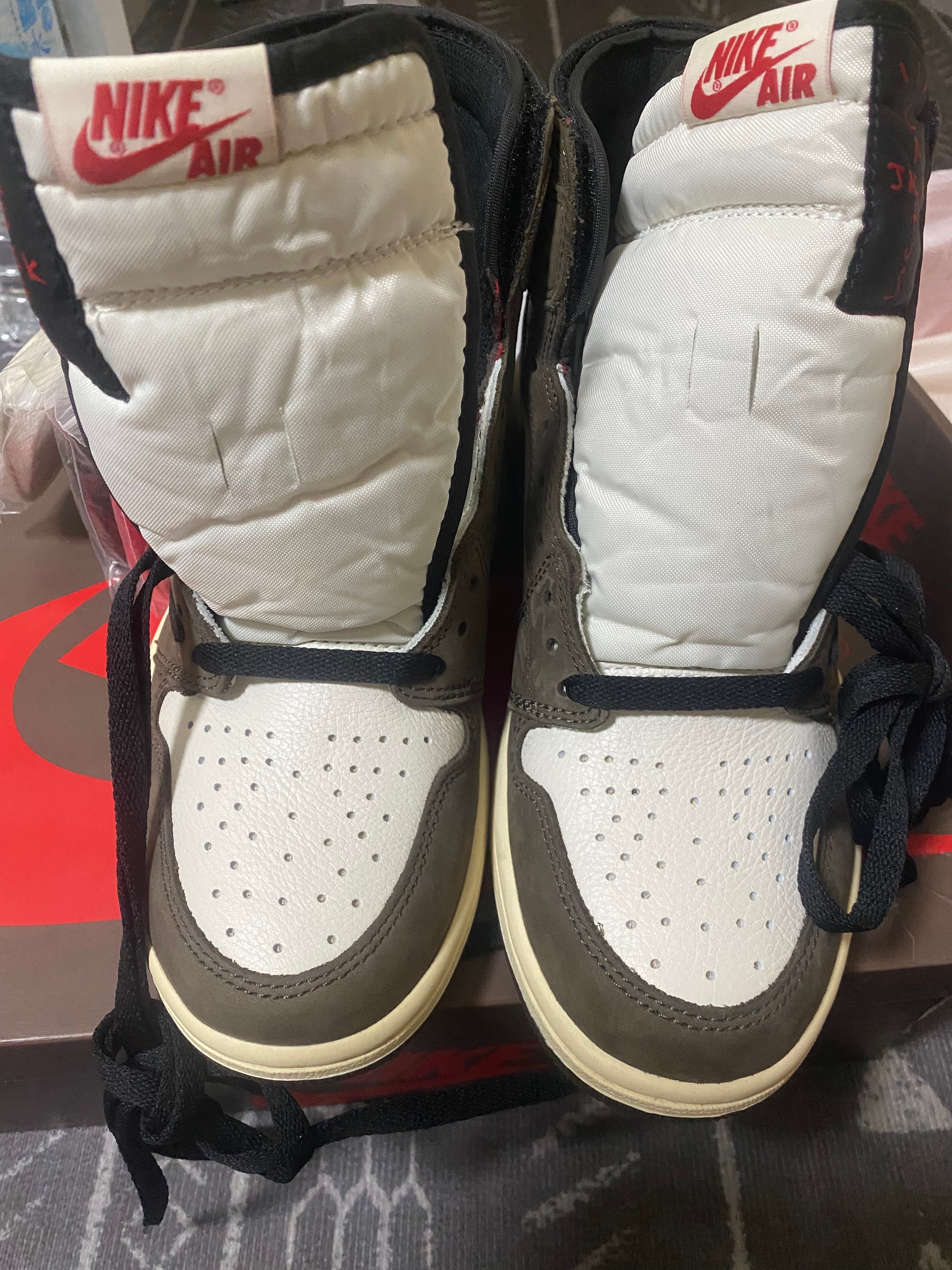 Travis Scott × Nike Air Jordan 1 Retro High OG TS SP "Sail/Dark Mocha"