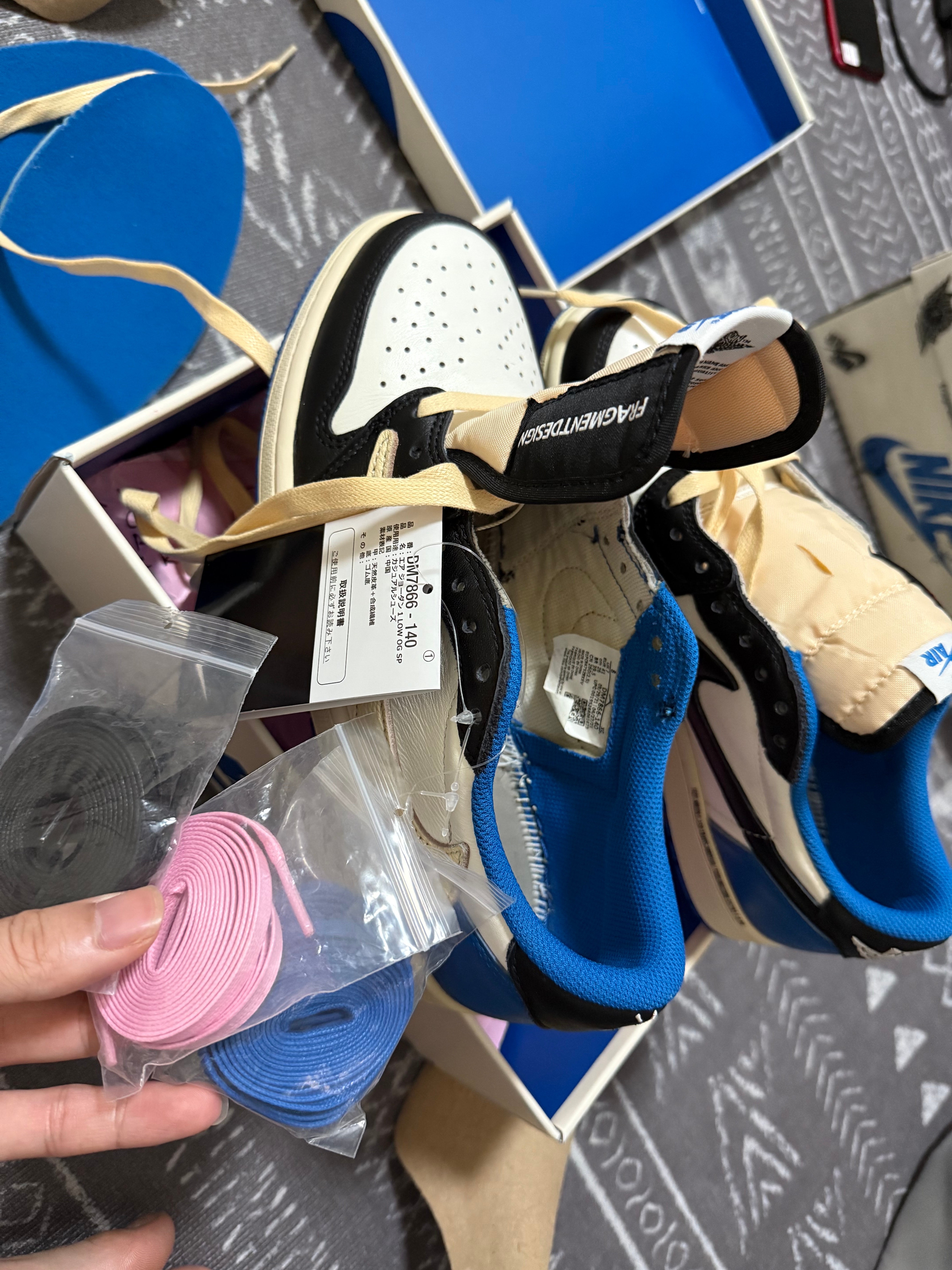 Travis Scott × fragment design × Nike Air Jordan 1 Low OG SP "Military Blue"