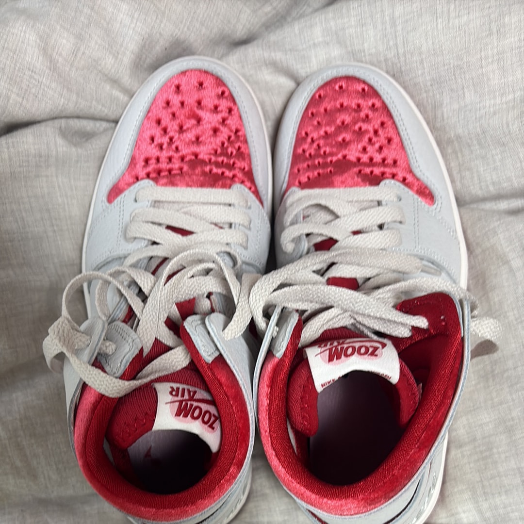 Nike Women's Air Jordan 1 High Zoom CMFT 2 "Valentine’s Day"