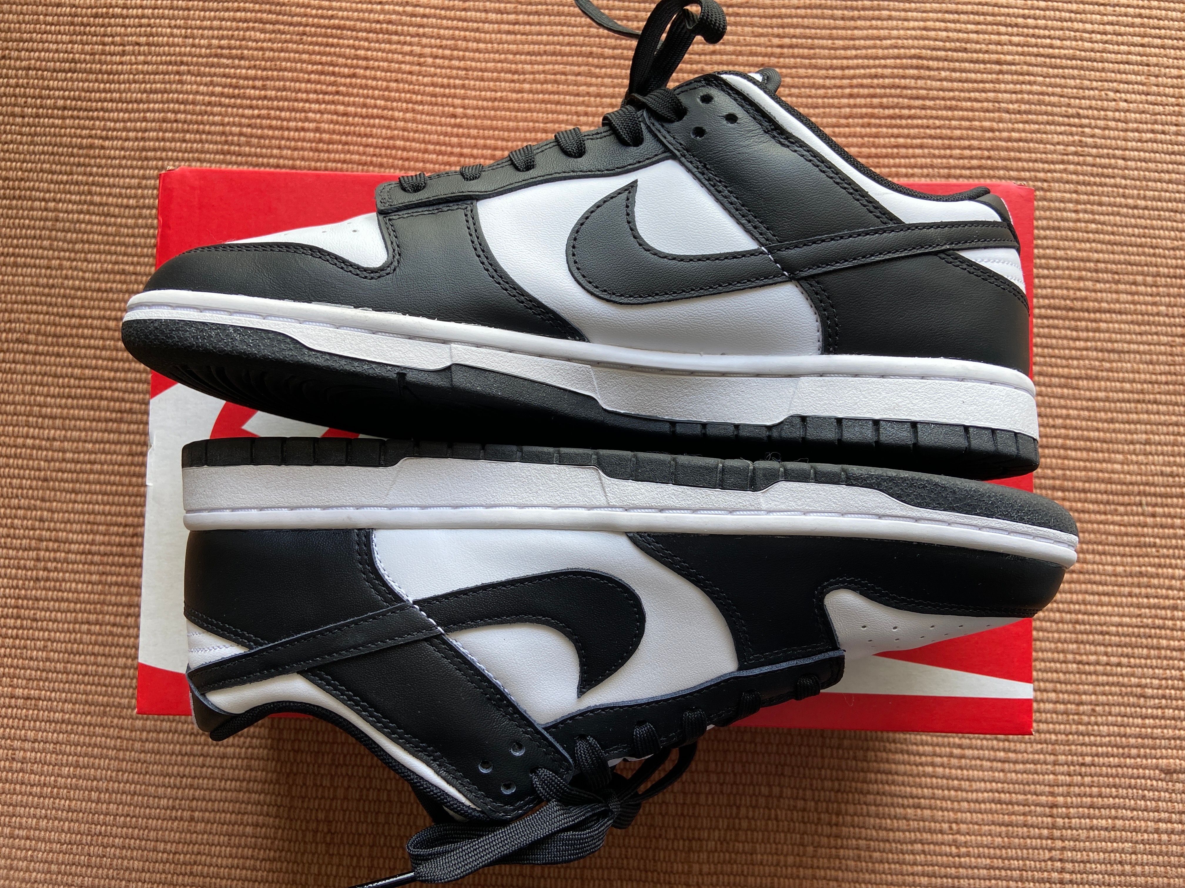 Nike Dunk Low Retro "Panda/White/Black"