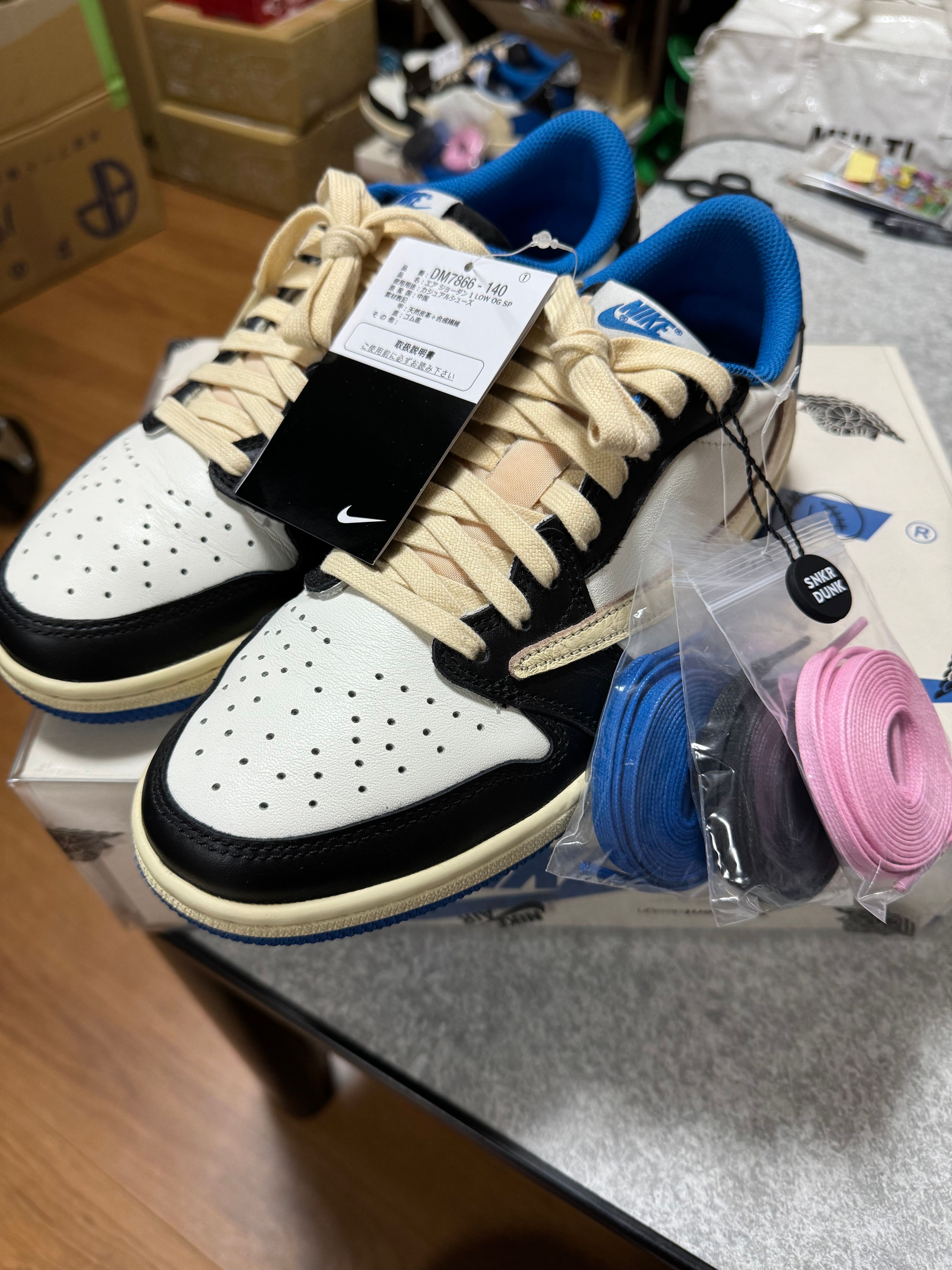 Travis Scott × fragment design × Nike Air Jordan 1 Low OG SP "Military Blue"