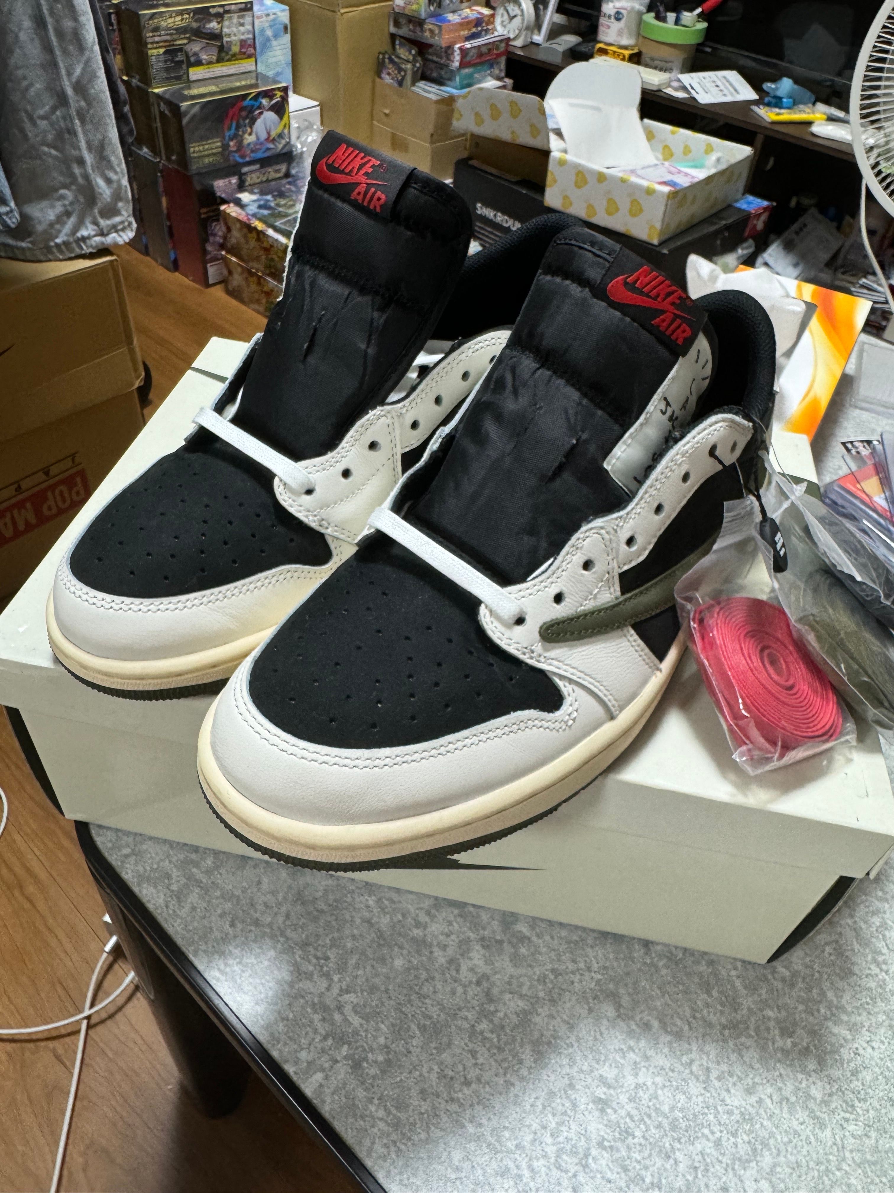 Travis Scott × Nike Women's Air Jordan 1 Low OG "Medium Olive"