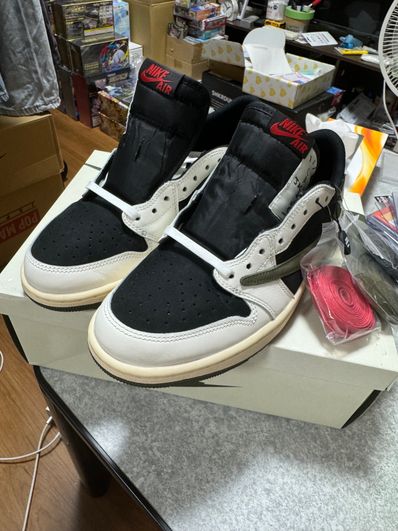 Travis Scott × Nike Women's Air Jordan 1 Low OG "Medium Olive"