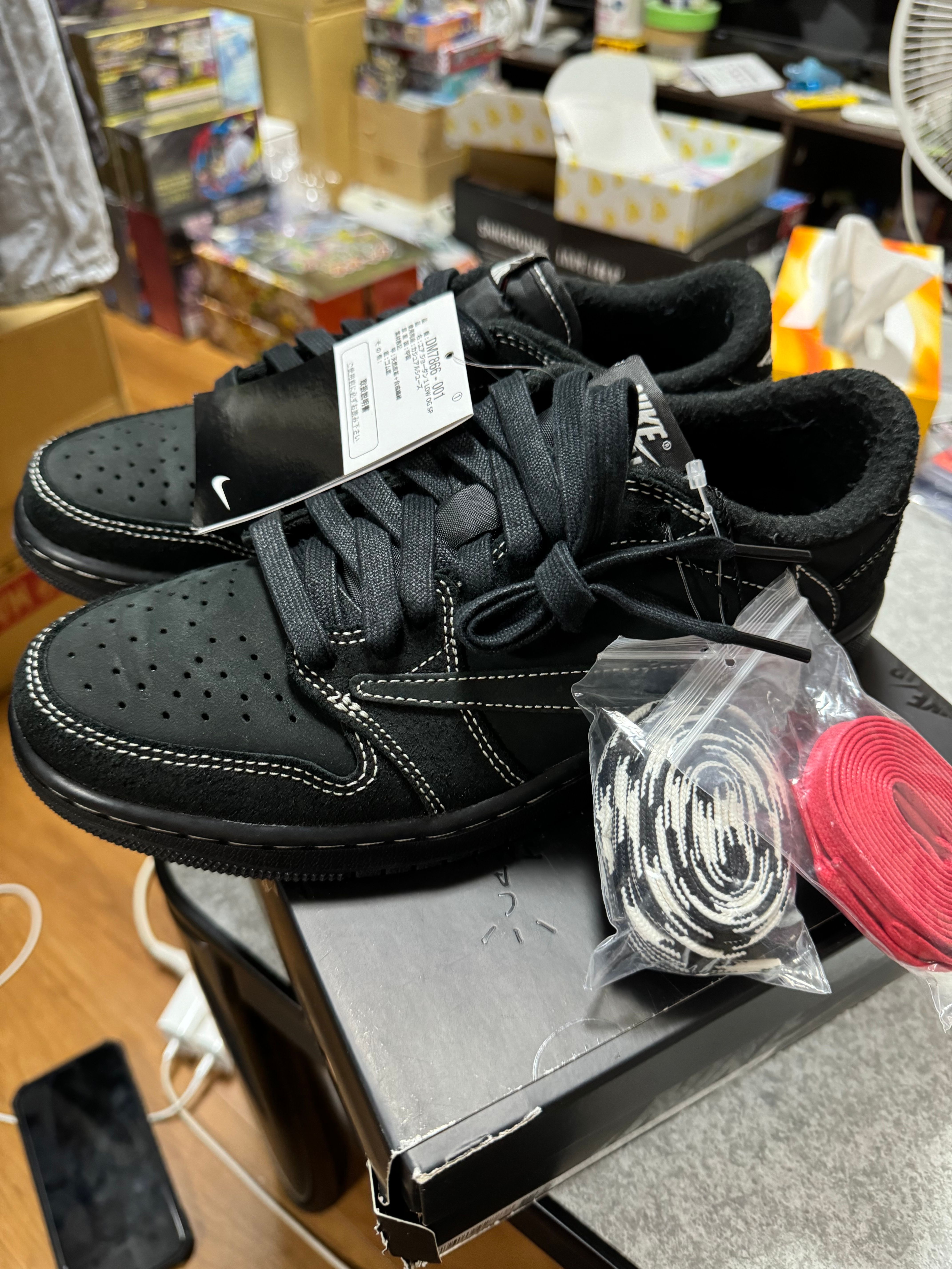 travrsscott ブラックファントム　19.5センチ NIKE ナイキ × トラヴィススコット エアジョーダン1 ブラック