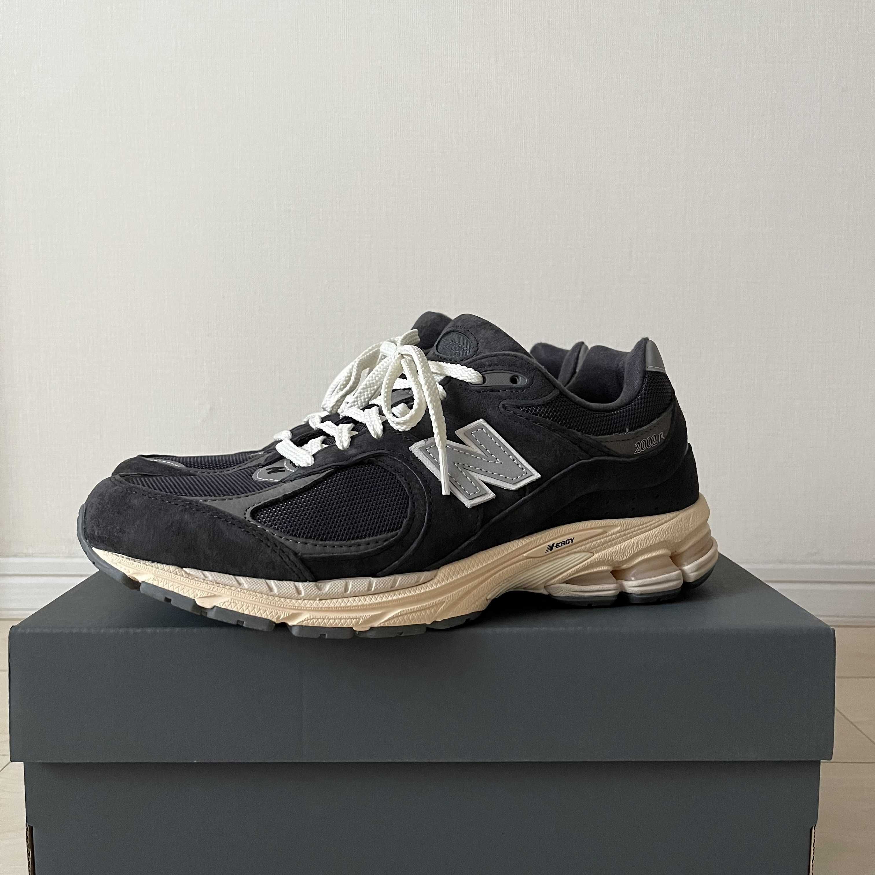 New Balance 2002R "Phantom"