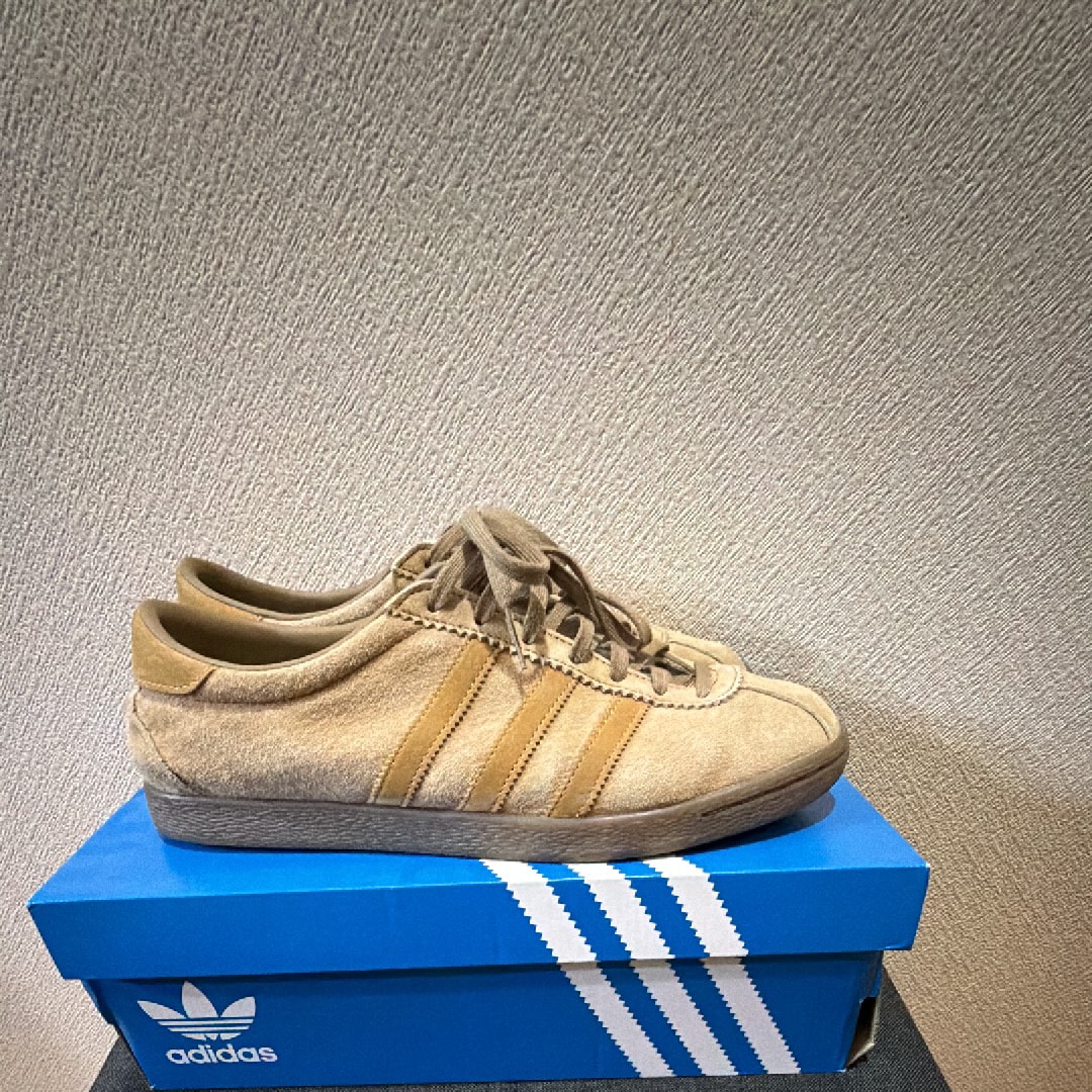 adidas Tobacco "Pantone/Mesa/Gum"