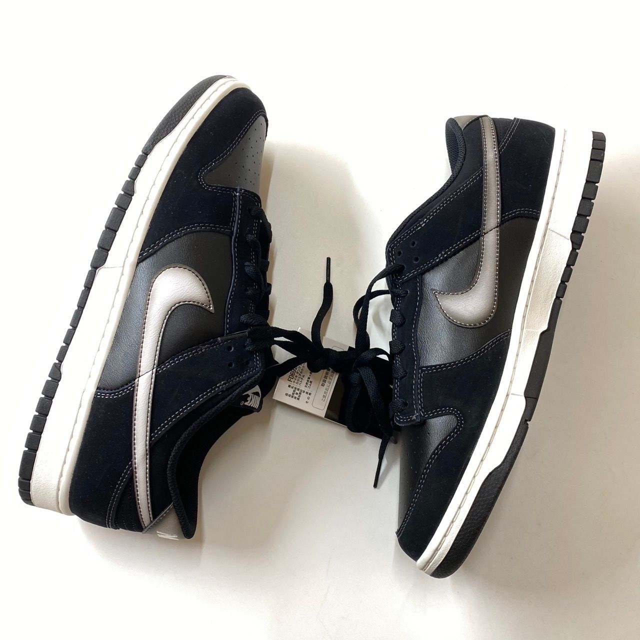 Nike Dunk Low "Airbrush Swoosh"