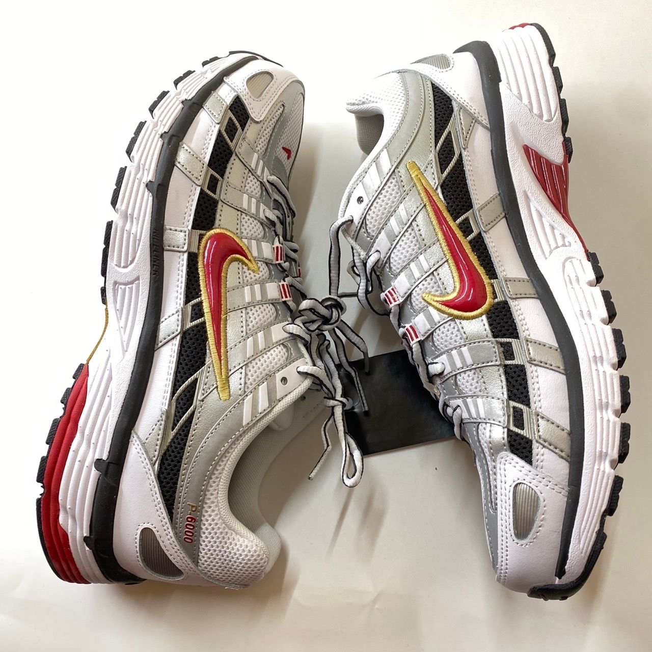 Nike Women's P-6000 "White/Varsity Red"