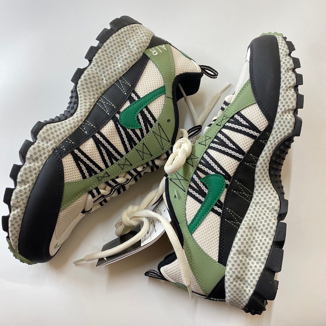 Nike Air Humara "Oil Green and Malachite"