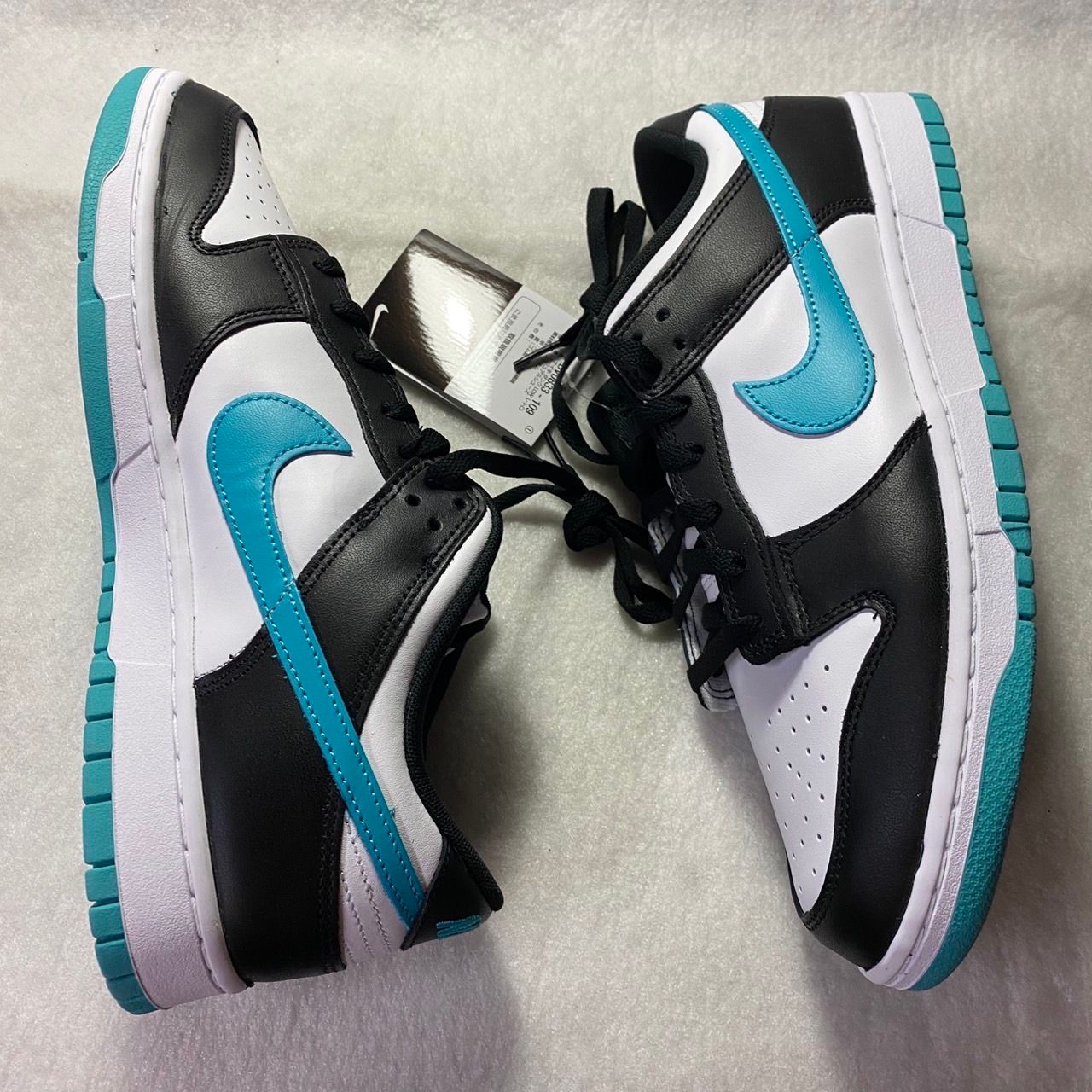 Nike Dunk Low "Dusty Cactus"