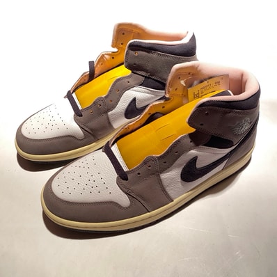 Nike Air Jordan 1 Mid "Cave Stone"