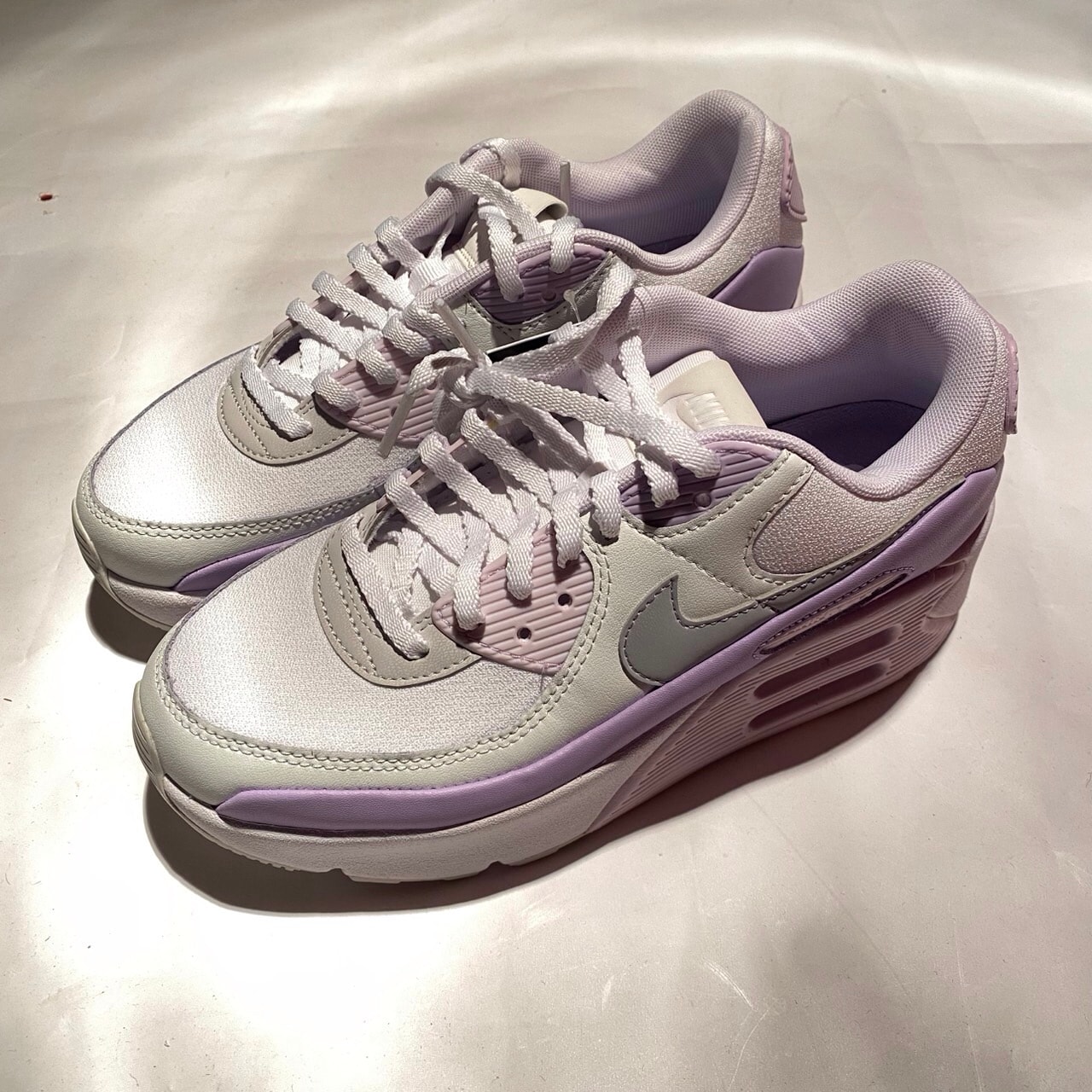 Nike Women's Air Max 90 LV8 "White/Hydrangeas/Summit White/Wolf Grey"