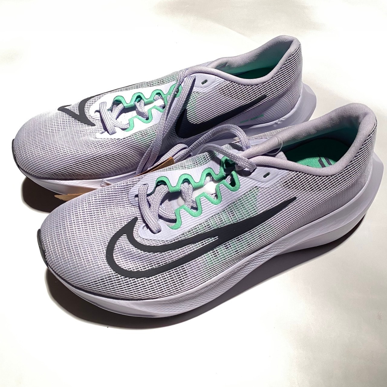 ナイキ ズームフライ5 "オキシジェンパープル/グリッドアイアン/インディゴヘイズ"