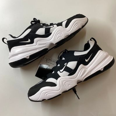 Nike Women's Tech Hera "White/Black"