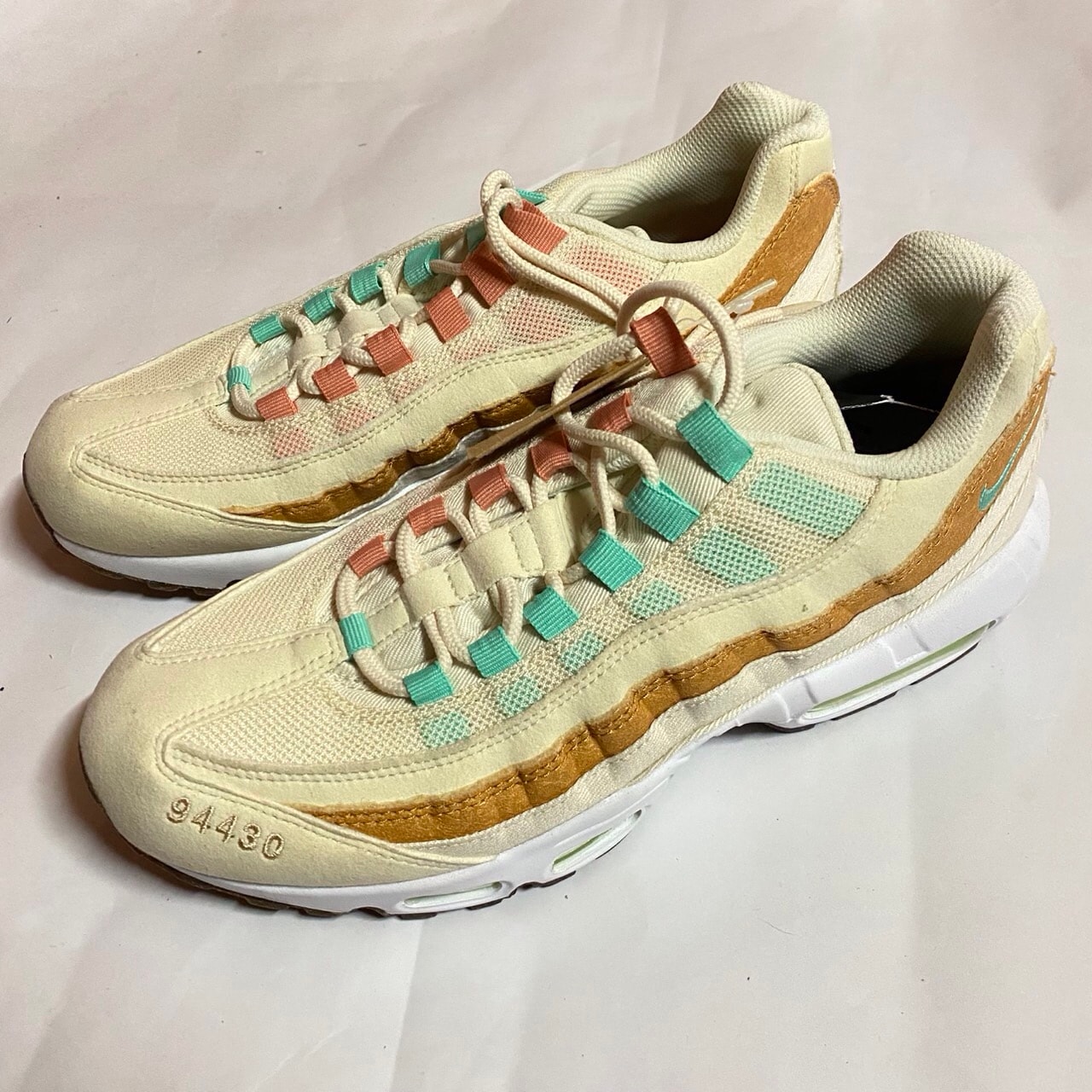 Nike Air Max 95 "Pineapple"