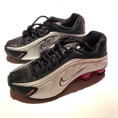 Nike Women's Shox R4 "Black/Pinksicle"