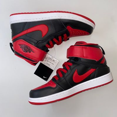 Nike Air Jordan 1 HI FlyEase "Black/White/Fire Red"