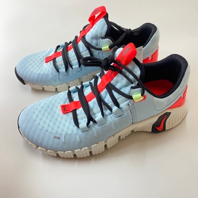 Nike Women's Free Metcon 5 "Glacier Blue/Barely Volt"