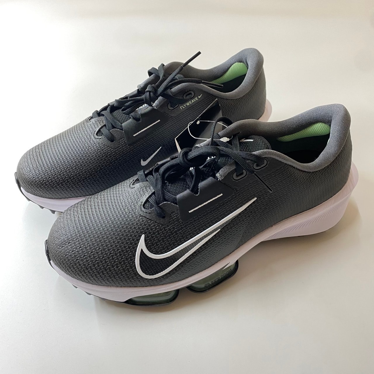 ナイキ エアズーム インフィニティ ツアー2 "ブラック/ヴェイパーグリーン/アイアングレー/ホワイト"