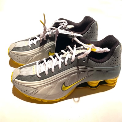 Nike Shox R4 "Bright Citron"