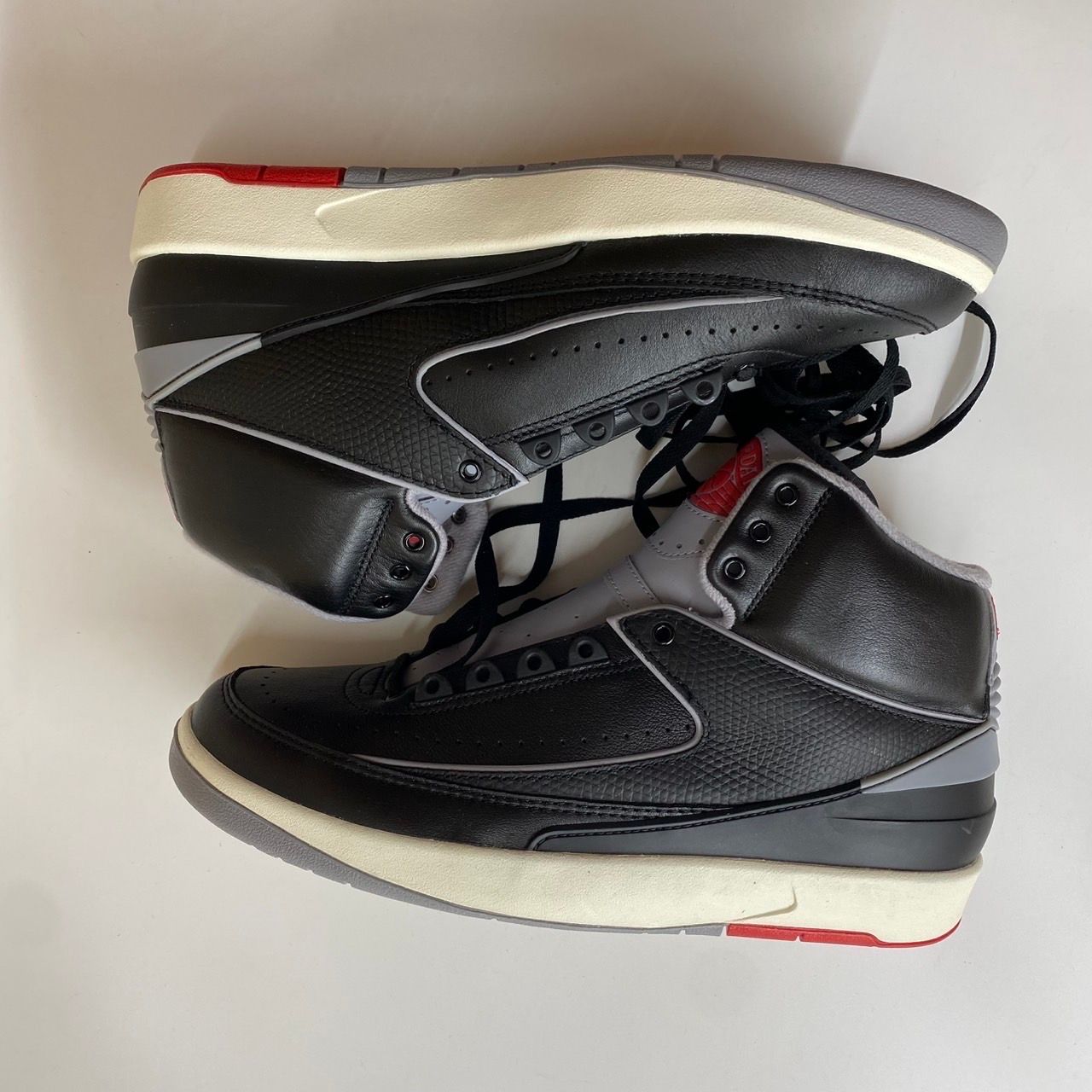 Nike Air Jordan 2 Retro "Black Cement"