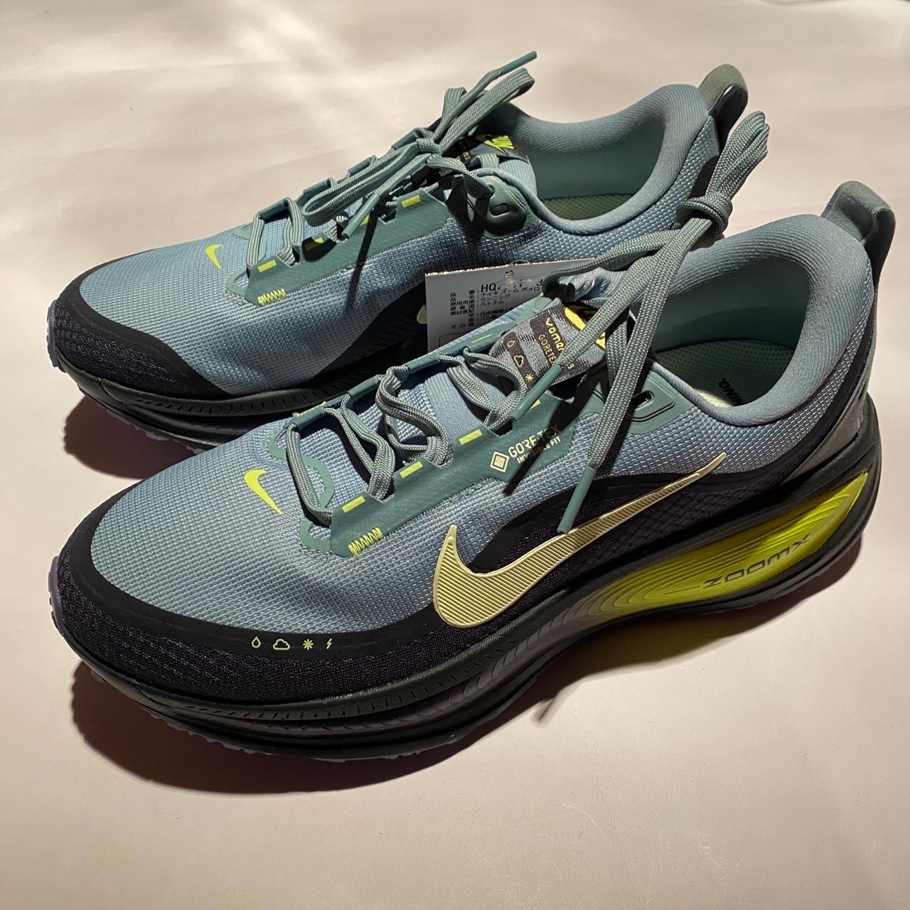 Nike Vomero 18 GORE-TEX "Seaweed/Cannon/Volt/Barely Volt"