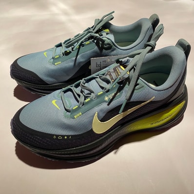 Nike Vomero 18 GORE-TEX "Seaweed/Cannon/Volt/Barely Volt"