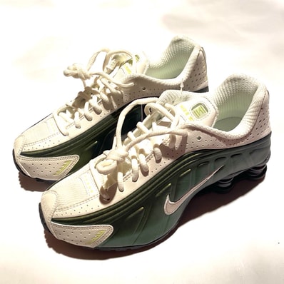 Nike Women's Shox R4 "Sail/Off Noir/Light Lemon Twist"