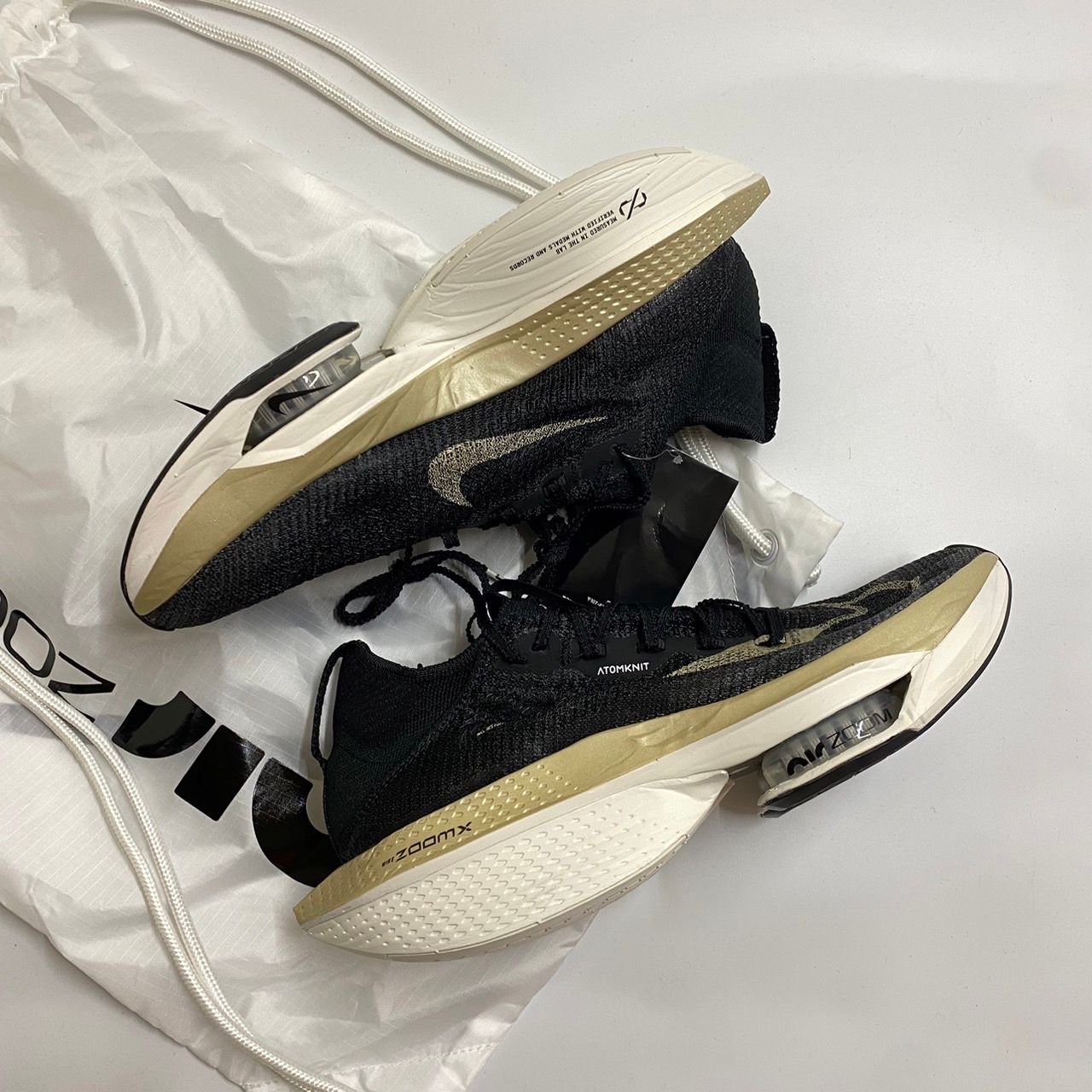 Nike AlphaFly 2 "Black/Sail/Metallic Gold Grain"