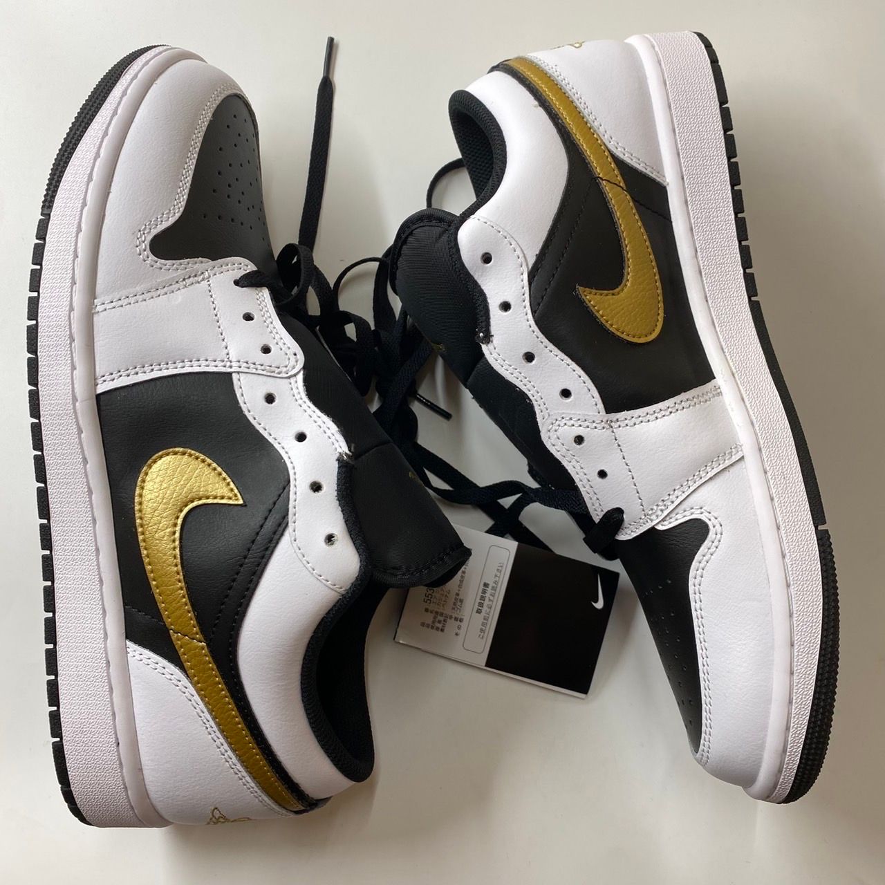 Nike Air Jordan 1 Low "White/Metallic Gold/Black"