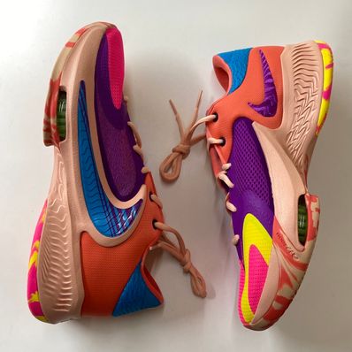 Nike Zoom Freak 4 "Vivid Purple/Hyper Pink/Magic Ember/Laser Blue"