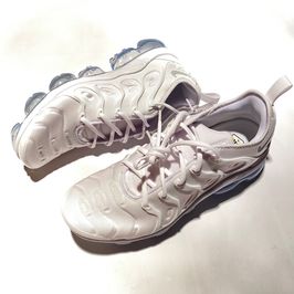 ナイキ エアヴェイパーマックス プラス "ホワイト/ピュアプラチナム"