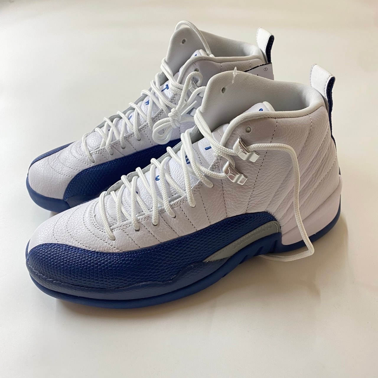 ジョーダン エアジョーダン12 (JORDAN Air Jordan 12) の新作・中古