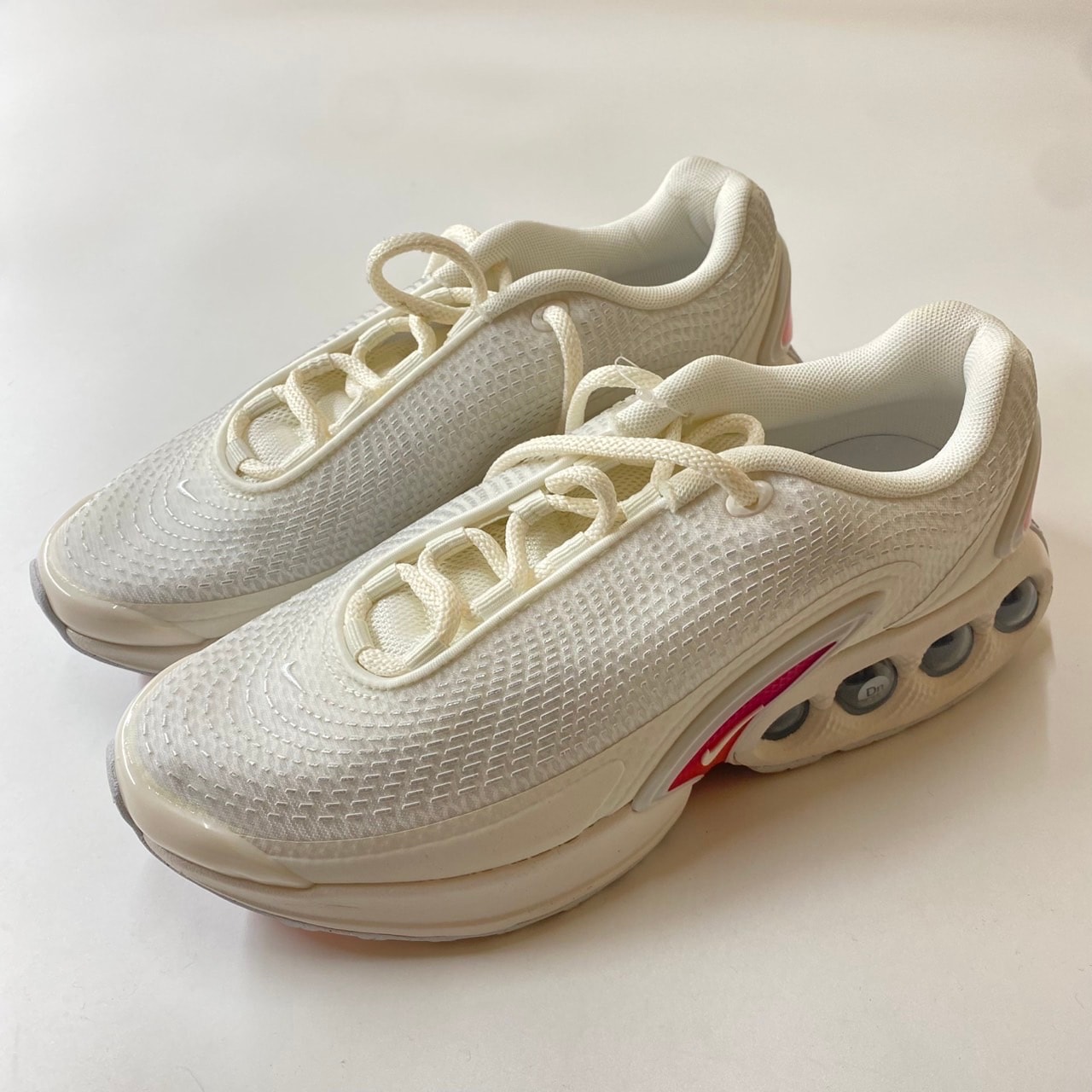 Nike Women's Air Max DN "Sail/Phantom/Hyper Violet/Metallic Silver"