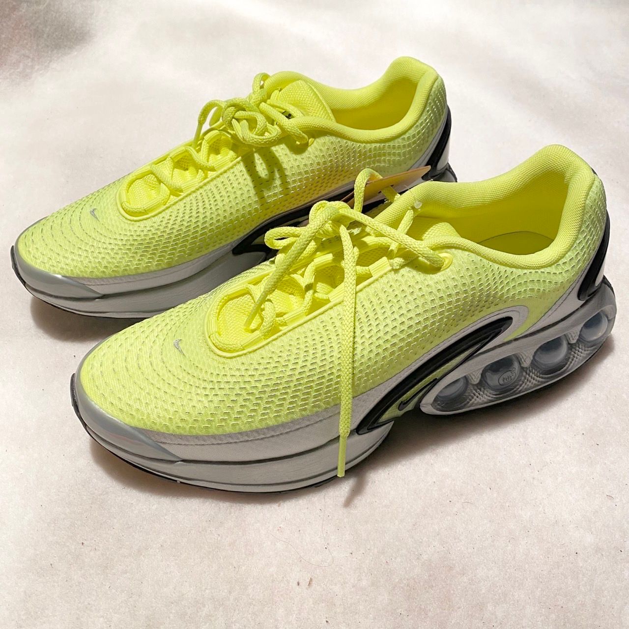 Nike Air Max DN "Volt/Black/Volt Glow/Sequoia"