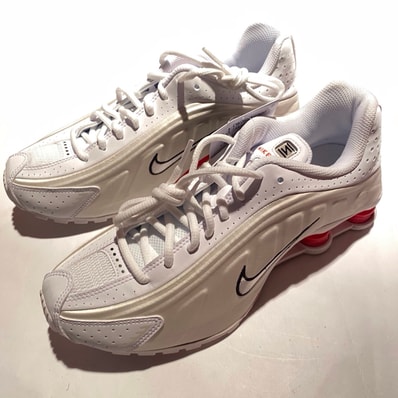 Nike GS Shox R4 "White/Phantom/Picante Red/White"