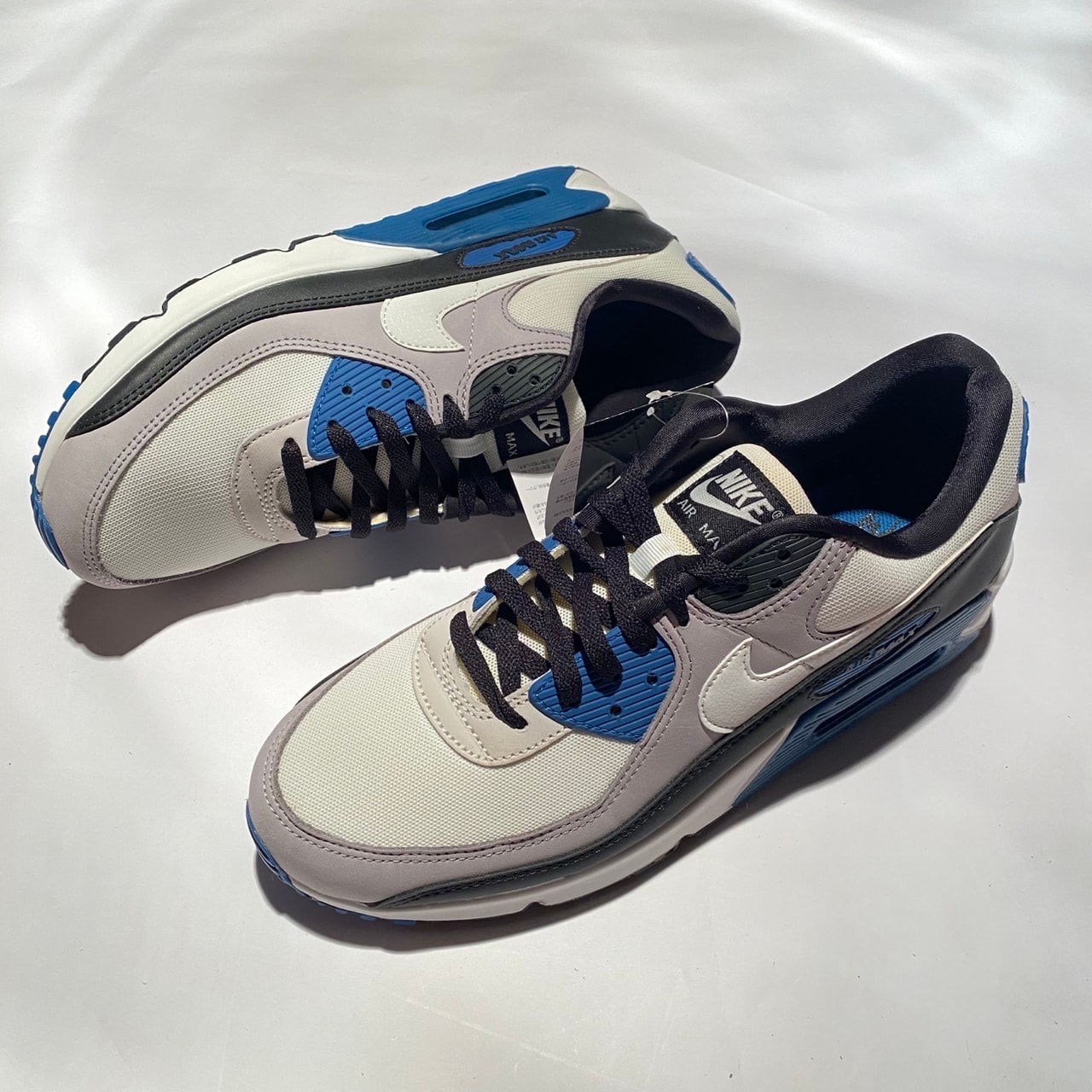 Nike Air Max 90 LT "Smoke Grey/Summit White/Black"