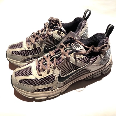 Nike GS Vomero 5 "College Grey/Cave Stone/Metallic Silver/Black"