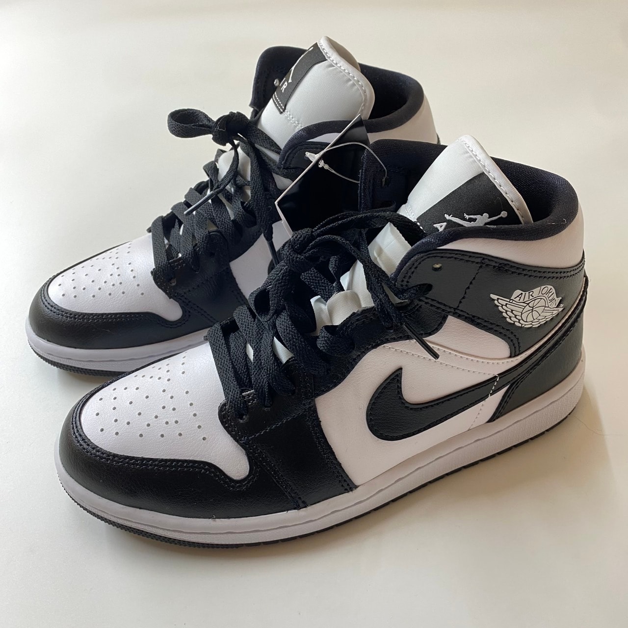 Nike Women's Air Jordan 1 Mid "Black/White"