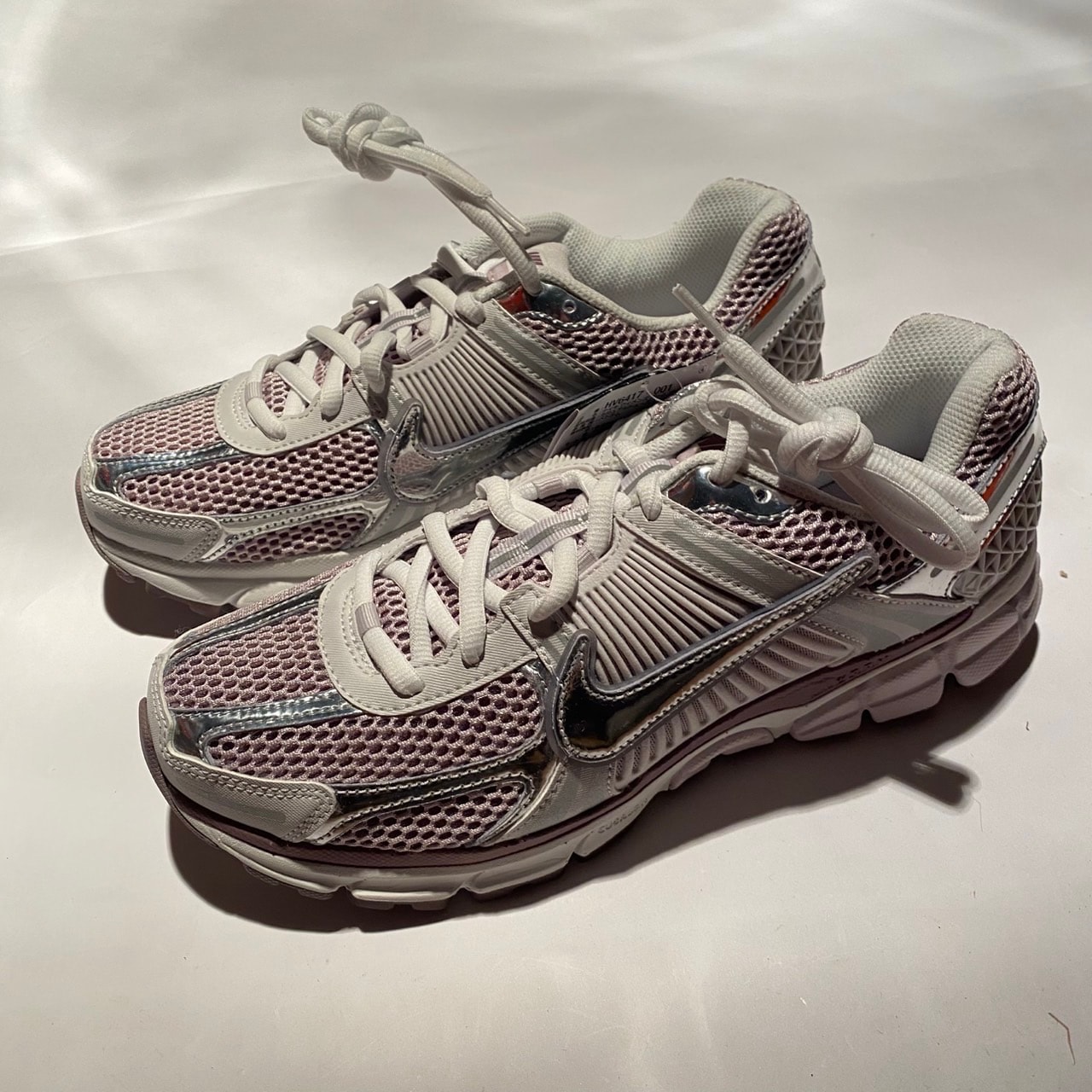 Nike Women's Zoom Vomero 5 "Vast Grey/Metallic Silver"