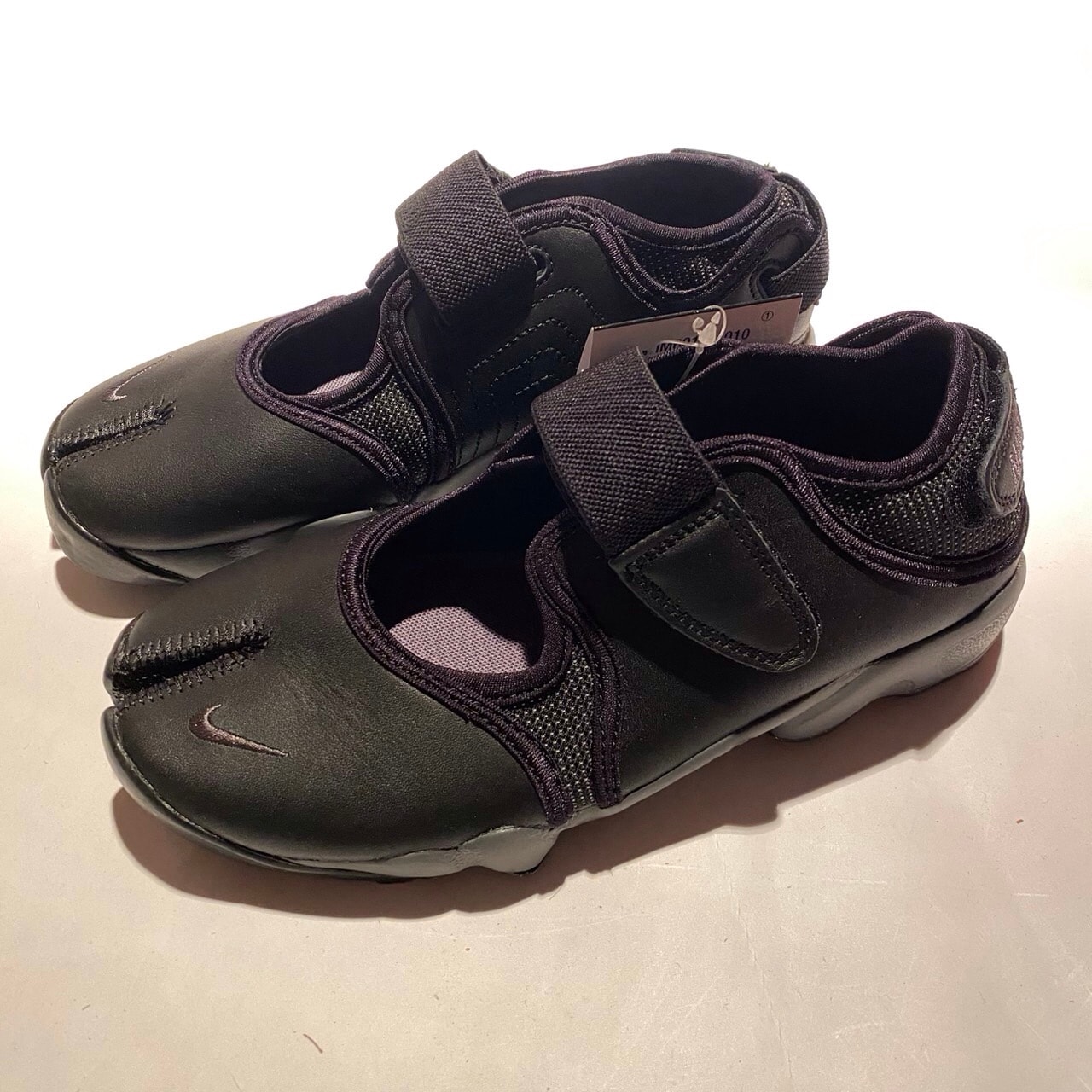 Nike Women's Air Rift "Black"