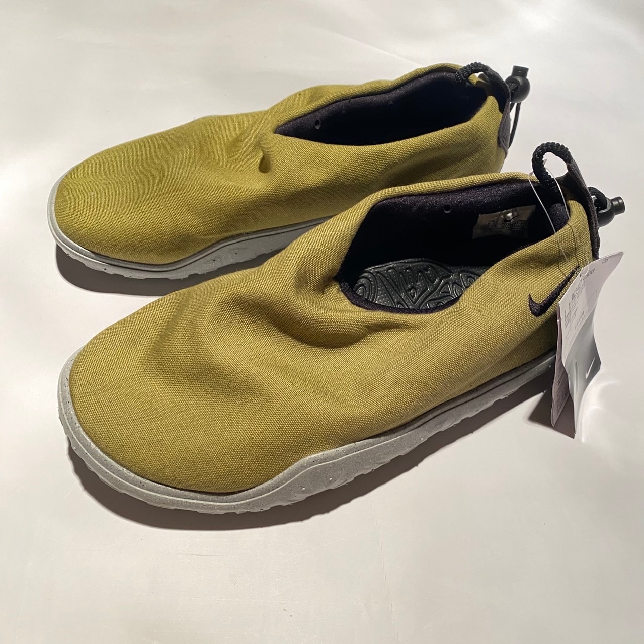 Nike ACG Mock "Moss/Light Allwood Brown/Black"