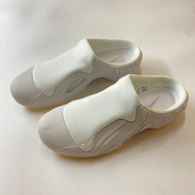 Nike Clogposite "Photon Dust/Summit White"