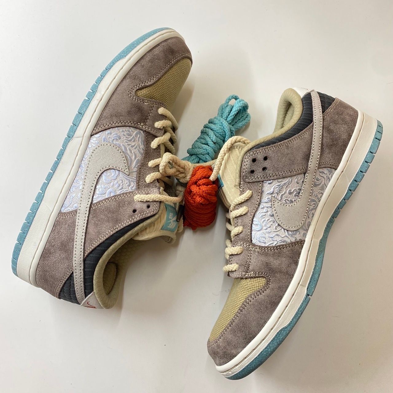 Nike SB Dunk Low Pro "Big Money Savings"