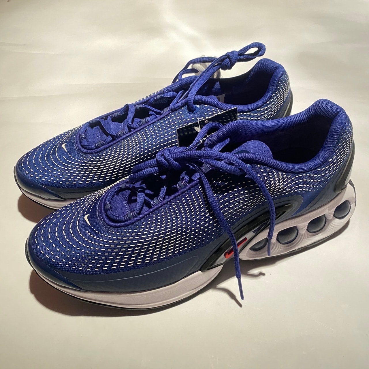 Nike Air Max DN "Deep Royal Blue/Blue Void/Psychic Blue/Action Red"