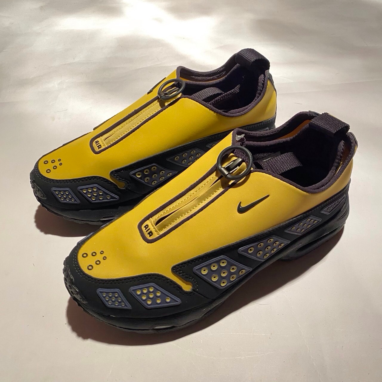 Nike Women's Air Max Sunder "Sunder/Lightning"