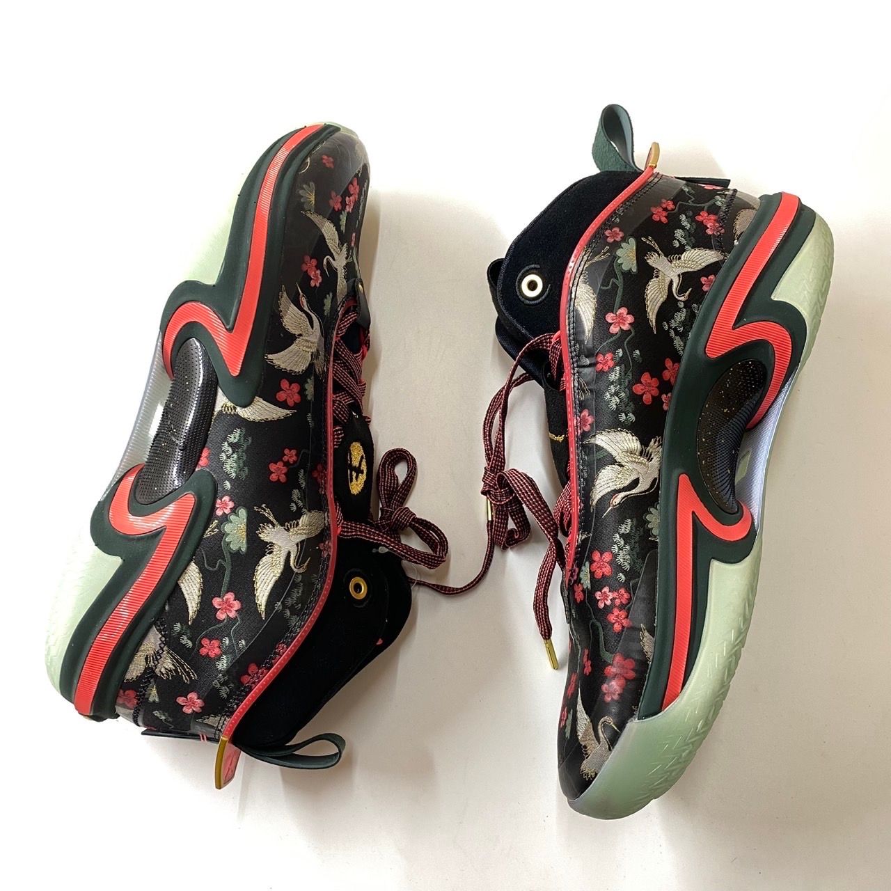 八村塁 x ナイキ エアジョーダン36 "サクラ"