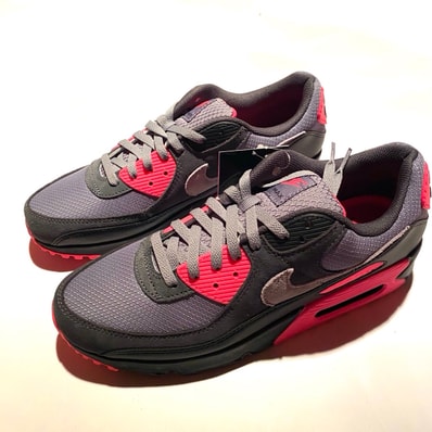 Nike Air Max 90 "Hyper Pink"